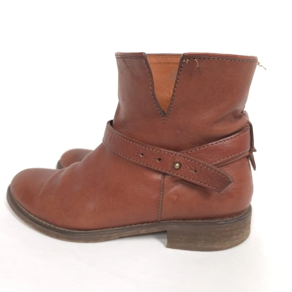 MADEWELL‎ Women's Leather Ankle Boots 7.5 Brown Buckle Strap Low Heel Casual